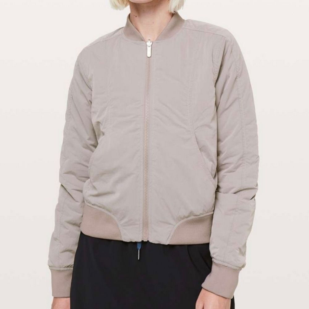 Lululemon Flip It & Reverse It Jacket Smoky Blush / Smoky Blush Size 12